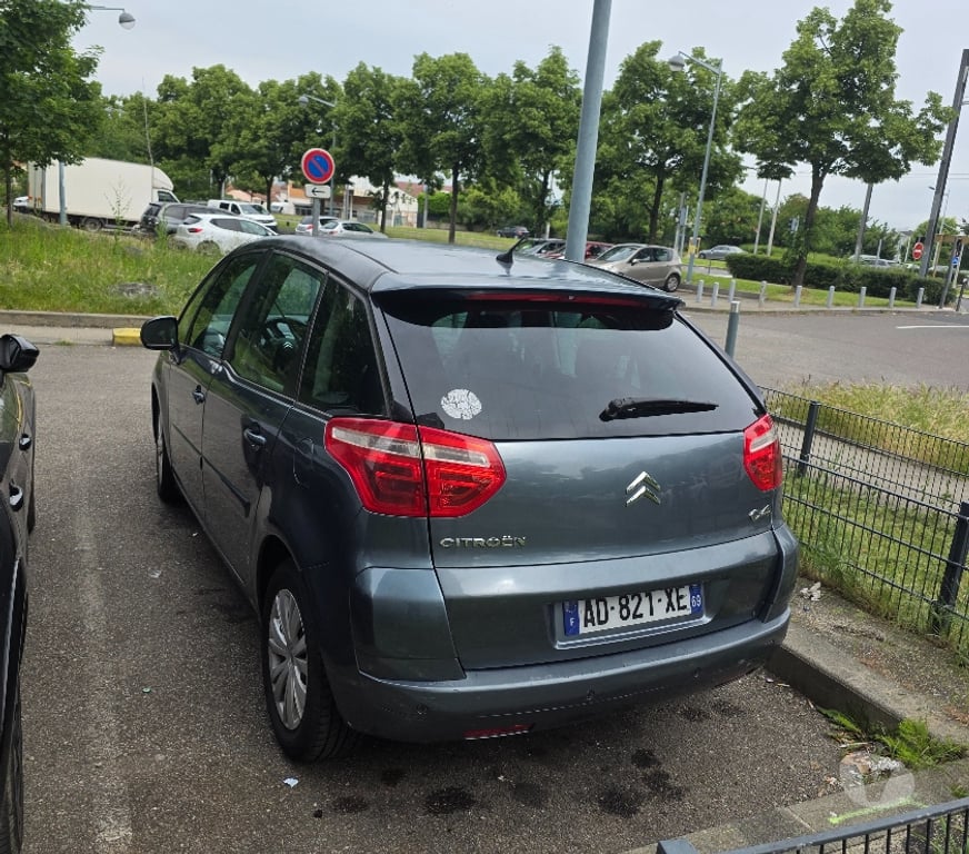 Voiture d'occasion Rhône Venissieux - 69200 - Photos Vivastreet C4 picasso à vendre
