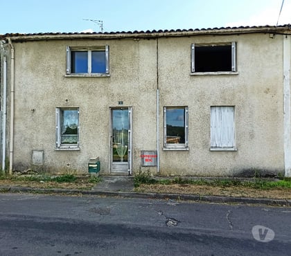 Vente Immeuble Lugon et l'Ile du Carnay Gironde - Photos Vivastreet Investissement : maison 2 appt 150m2