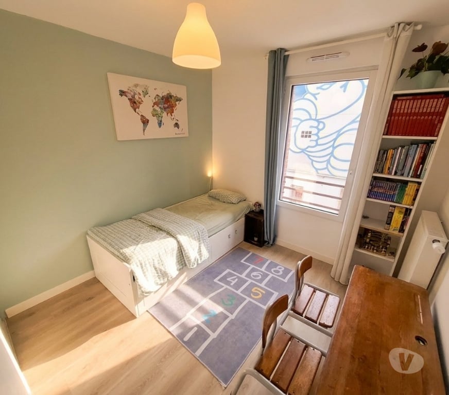 Appartements à vendre Val-de-Marne Ivry sur Seine - 94200 - Photos Vivastreet 4 pièces cosy, traversant, terrasse, parking, Ivry Port