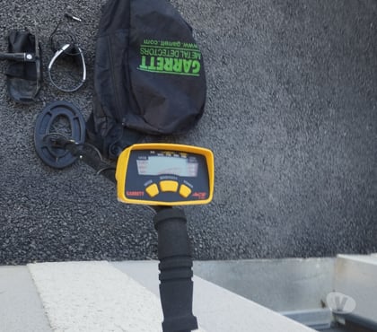 Matériel de sport Epagny Haute-Savoie - Photos Vivastreet Detecteur de métaux Garrett ace 150 avec casque pioche sac