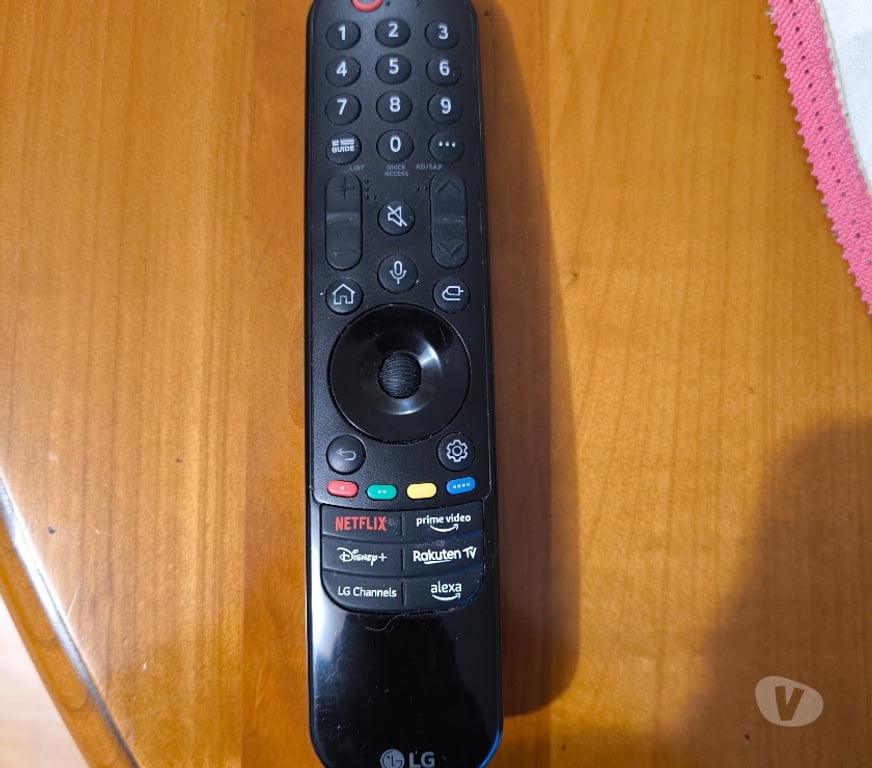 Photo - Video - Son Ille-et-Vilaine Pleurtuit - 35730 - Photos Vivastreet Très belle tele oled lg G3 65 pouces plus barre de son