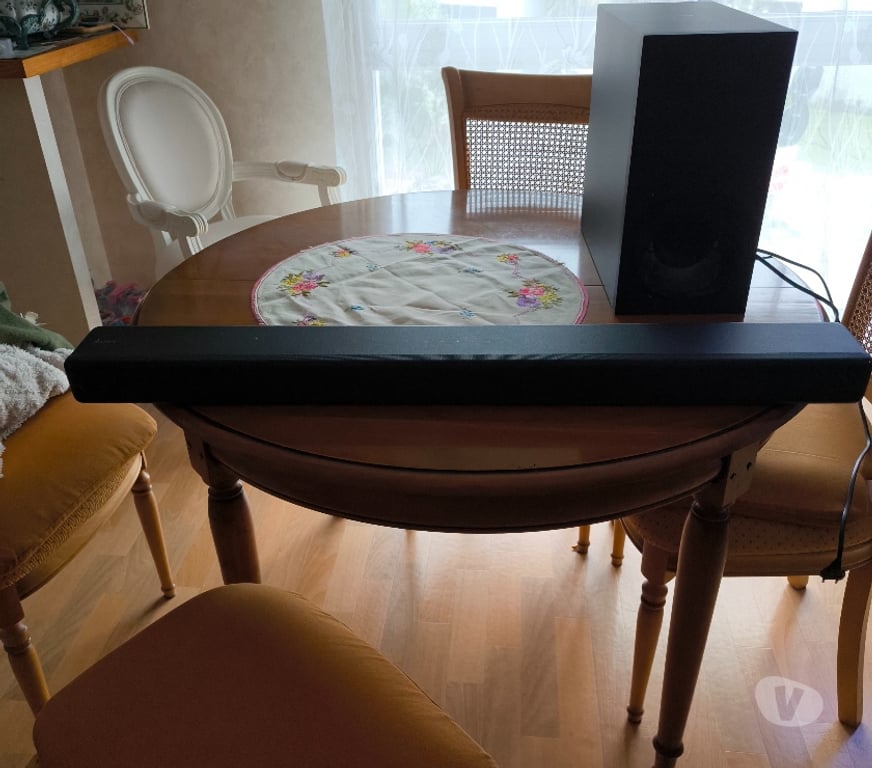 Photo - Video - Son Ille-et-Vilaine Pleurtuit - 35730 - Photos Vivastreet Très belle tele oled lg G3 65 pouces plus barre de son
