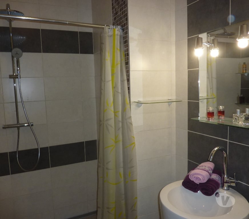 location saisonniere Var St Raphael - 83700 - Photos Vivastreet Villa Saphir - Suites parentales - jacuzzi 8 places