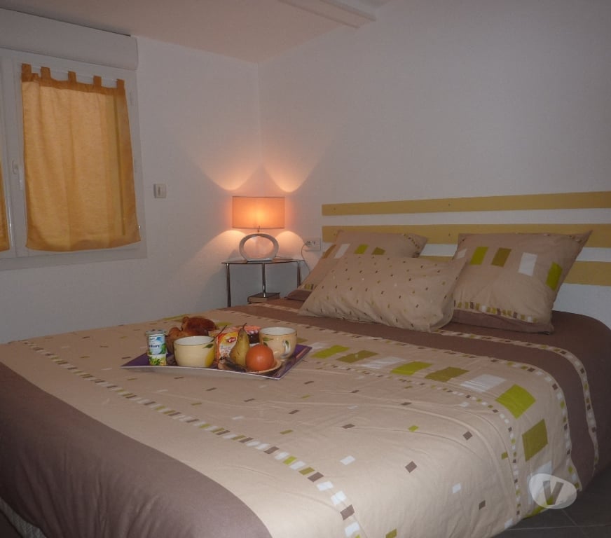 location saisonniere Var St Raphael - 83700 - Photos Vivastreet Villa Saphir - Suites parentales - jacuzzi 8 places