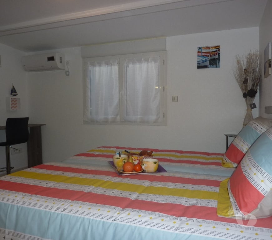 location saisonniere Var St Raphael - 83700 - Photos Vivastreet Villa Saphir - Suites parentales - jacuzzi 8 places
