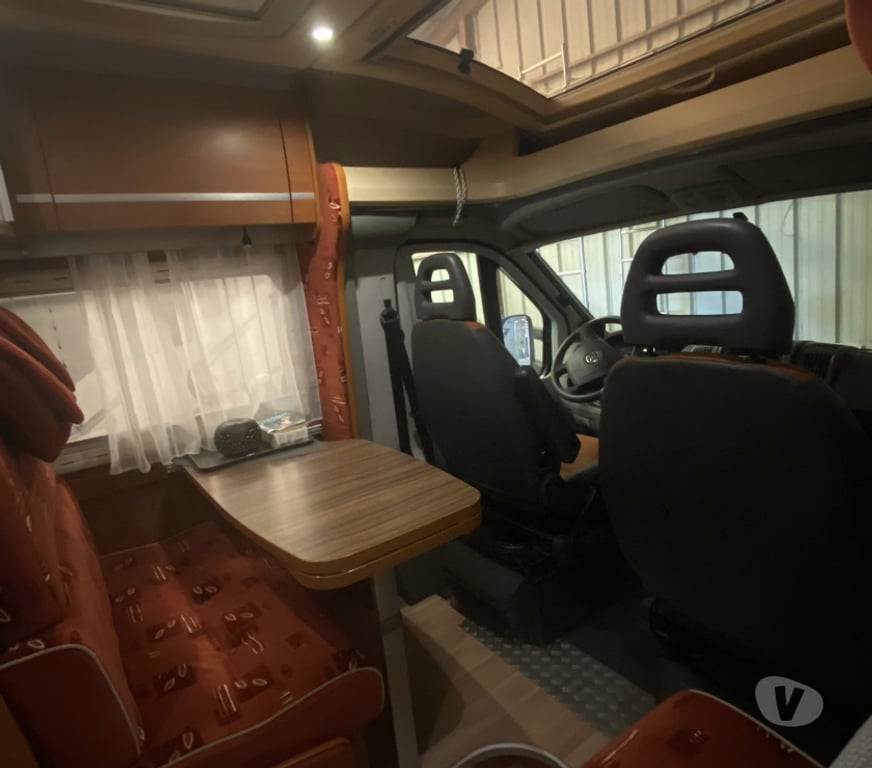 Camping car occasion Loire-Atlantique St Jean de Boiseau - 44640 - Photos Vivastreet Camping-car CHAUSSON – 6m00