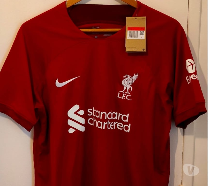 Matériel de sport Val-d'Oise Deuil la Barre - 95170 - Photos Vivastreet Maillot Liverpool FC Nike neuf - Taille L