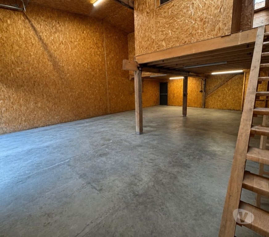bureaux locaux Drôme Montmeyran - 26120 - Photos Vivastreet Atelier Bureau 150 m² avec mezzanine