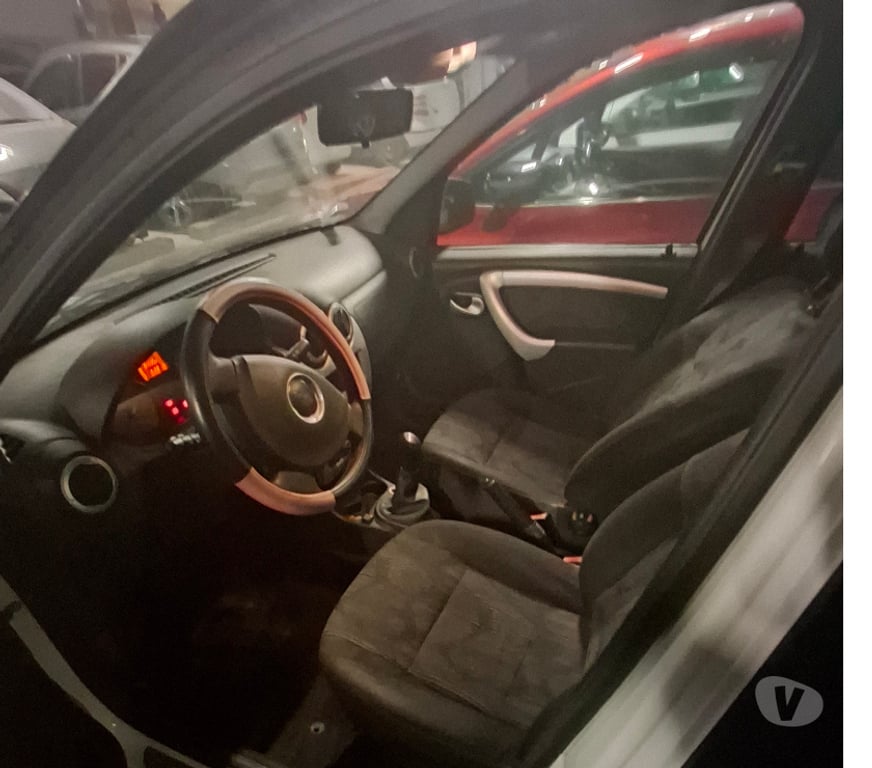 Voiture d'occasion Bouches-du-Rhône Vitrolles - 13127 - Photos Vivastreet dacia logan gpl
