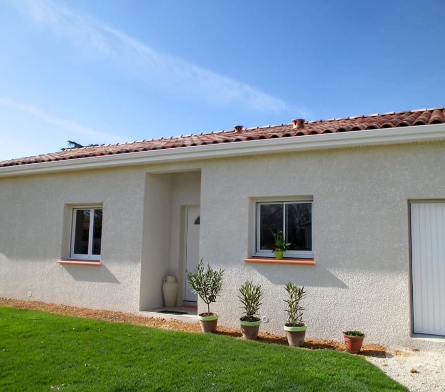 Vente Maison Tarn Graulhet - 81300 - Photos Vivastreet GRAULHET MAISON NEUVE PLAIN PIED 217000e