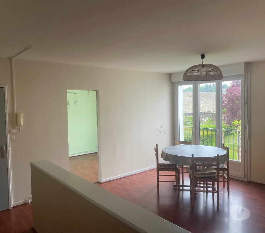 Location appartement Mayenne Laval - 53000 - Photos Vivastreet Location Appartement T4 Avesnieres Laval