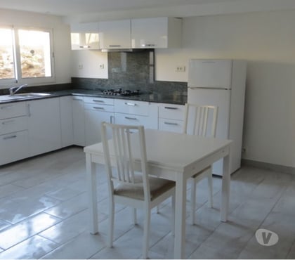 Location meublé Thomery Seine-et-Marne - Photos Vivastreet loue F2 meublé dans village classé