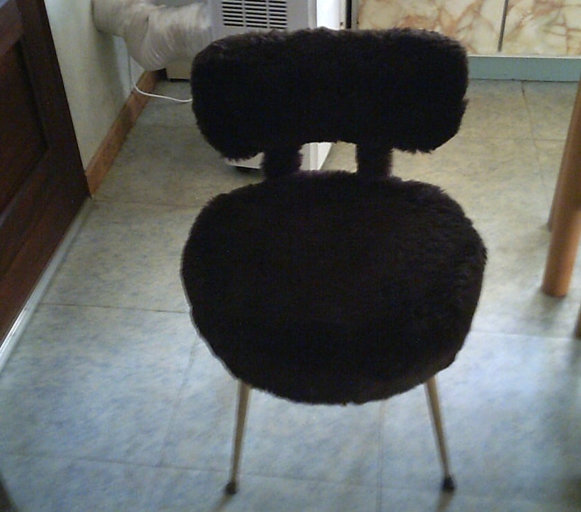 vend une chaise confortable pour tous ages