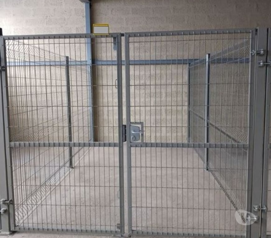 Parkings - Garages Allier Vichy - 03200 - Photos Vivastreet GARAGE INDIVIDUEL - QUARTIER CELESTINS