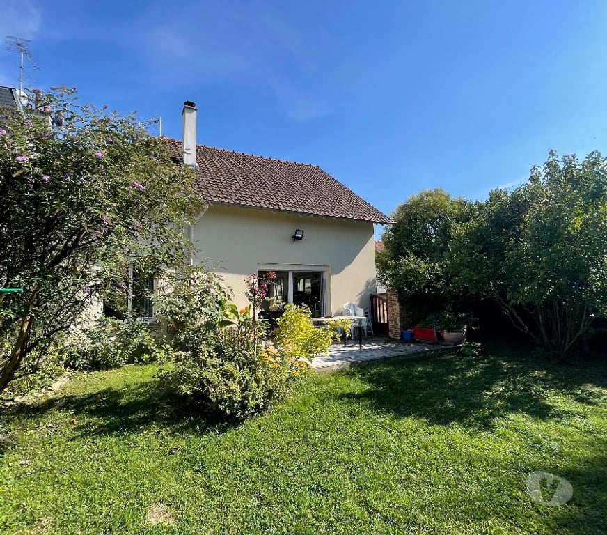Vente Maison Aube St Andre les Vergers - 10120 - Photos Vivastreet Maison 5 chambres 185 m2