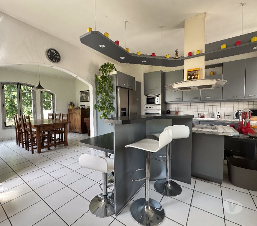 Vente Maison Seine-et-Marne Germigny l'Eveque - 77910 - Photos Vivastreet Maison de caractère en bord de MARNE
