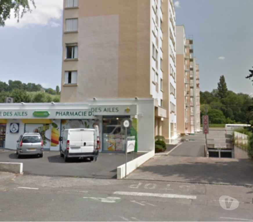 Parkings - Garages Allier Vichy - 03200 - Photos Vivastreet GARAGE INDIVIDUEL CLOS