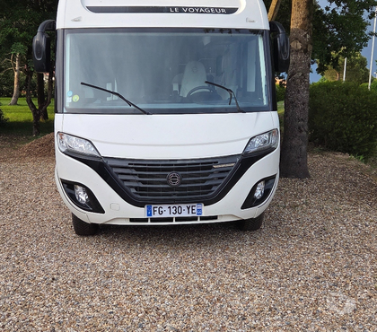 Camping car occasion St Brevin les Pins Loire-Atlantique - Photos Vivastreet camping car le voyageur