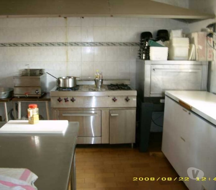 Fond de Commerce a vendre Var La Crau - 83260 - Photos Vivastreet Loue RESTAURANT BAR EPICERIE dans camping
