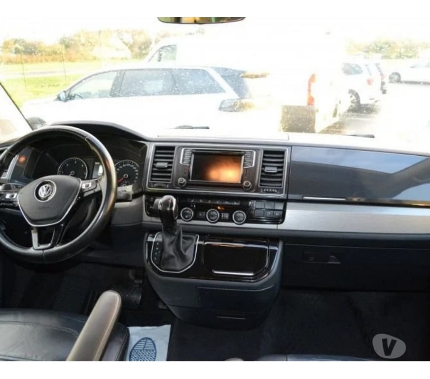 Voiture d'occasion Ille-et-Vilaine Domalain - 35680 - Photos Vivastreet Volkswagen Multivan 2.0 TDI 204CH BLUEMOTION TECHNOLOGY