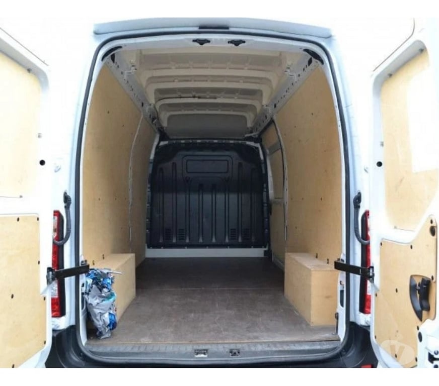 Véhicules commerciaux & utilitaires d'occasion Ille-et-Vilaine Domalain - 35680 - Photos Vivastreet Renault Master III FG F3500 L3H3 2.3 BLUE DCI 135CH CONFORT