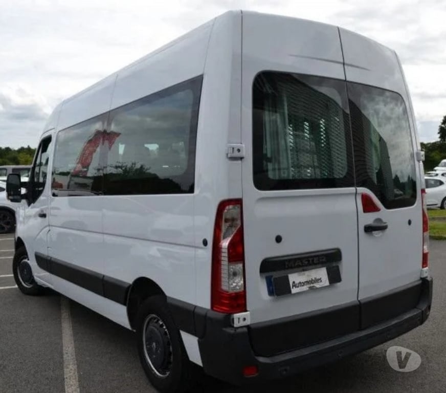 Véhicules commerciaux & utilitaires d'occasion Ille-et-Vilaine Domalain - 35680 - Photos Vivastreet Renault Master III COMBI F3500 L2H2 2.3 DCI 135CH 7CV TPMR