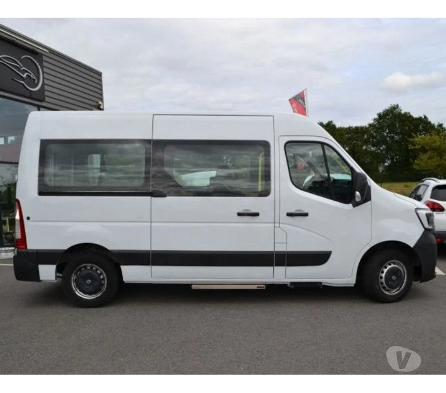 Véhicules commerciaux & utilitaires d'occasion Ille-et-Vilaine Domalain - 35680 - Photos Vivastreet Renault Master III COMBI F3500 L2H2 2.3 DCI 135CH 7CV TPMR