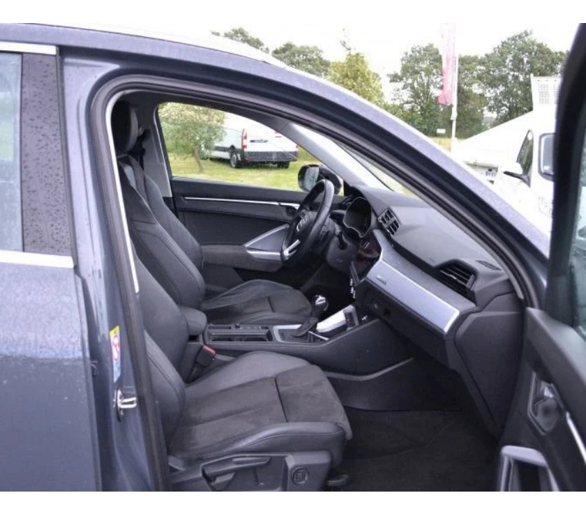 Voiture d'occasion Ille-et-Vilaine Domalain - 35680 - Photos Vivastreet Audi Q3 35 TDI 150CH DESIGN LUXE S TRONIC 7
