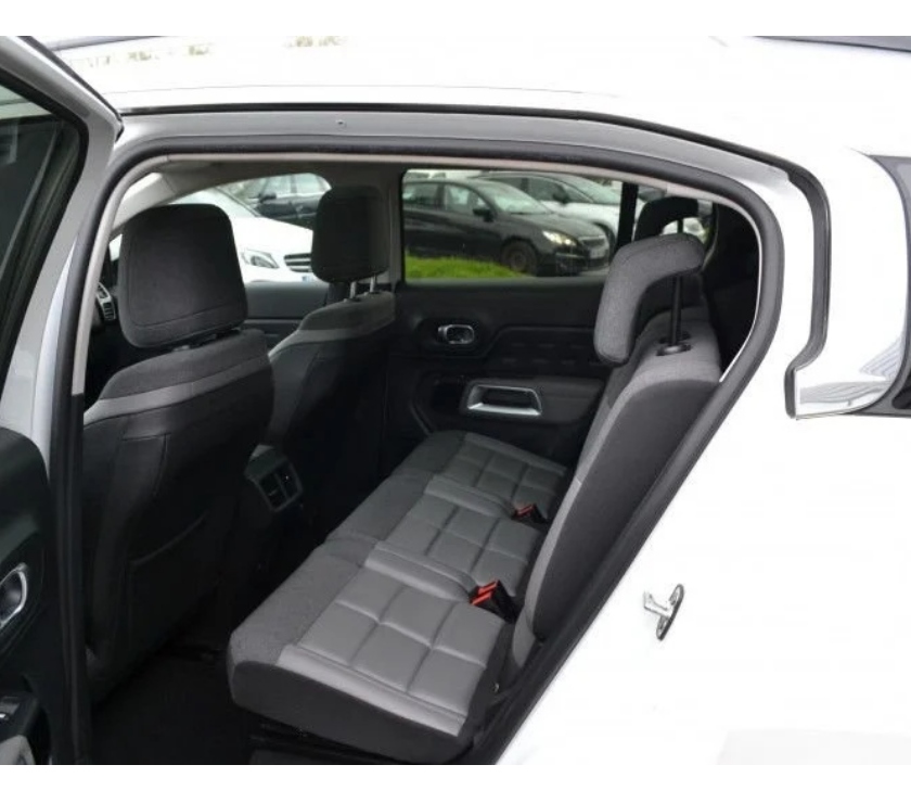 Voiture d'occasion Ille-et-Vilaine Domalain - 35680 - Photos Vivastreet Citroën C5 Aircross BLUEHDI 130CH S&S SHINE PACK EAT8 E6.D