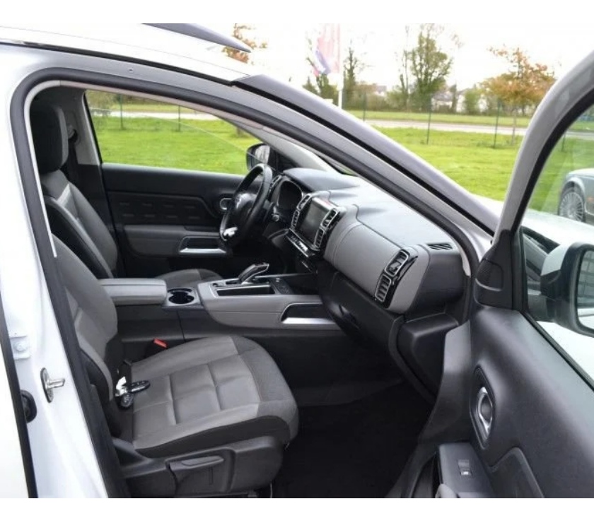 Voiture d'occasion Ille-et-Vilaine Domalain - 35680 - Photos Vivastreet Citroën C5 Aircross BLUEHDI 130CH S&S SHINE PACK EAT8 E6.D