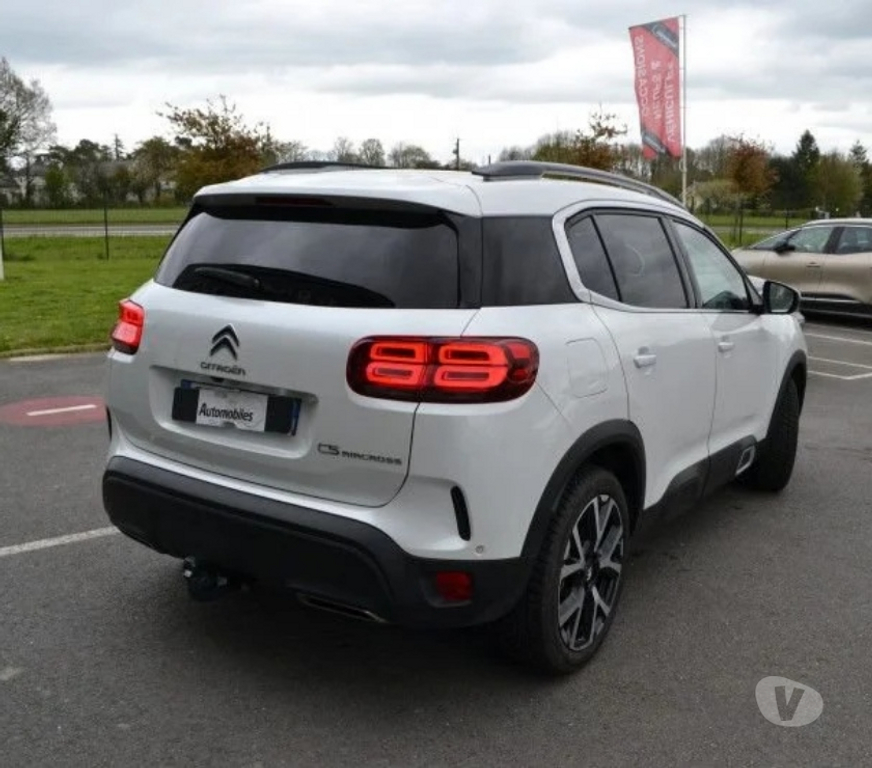Voiture d'occasion Ille-et-Vilaine Domalain - 35680 - Photos Vivastreet Citroën C5 Aircross BLUEHDI 130CH S&S SHINE PACK EAT8 E6.D