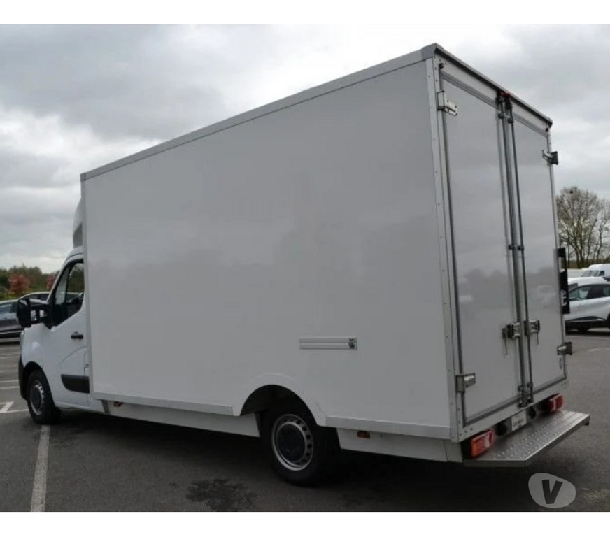 Véhicules commerciaux & utilitaires d'occasion Ille-et-Vilaine Domalain - 35680 - Photos Vivastreet Renault Master III CCB F3500 L3 2.3 BLUE DCI 145CH CONFORT
