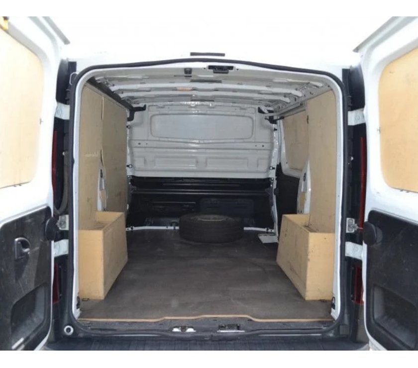 Véhicules commerciaux & utilitaires d'occasion Ille-et-Vilaine Domalain - 35680 - Photos Vivastreet Renault TRAFIC III FG L1H1 2T8 2.0 BLUE DCI 130CH GRAND
