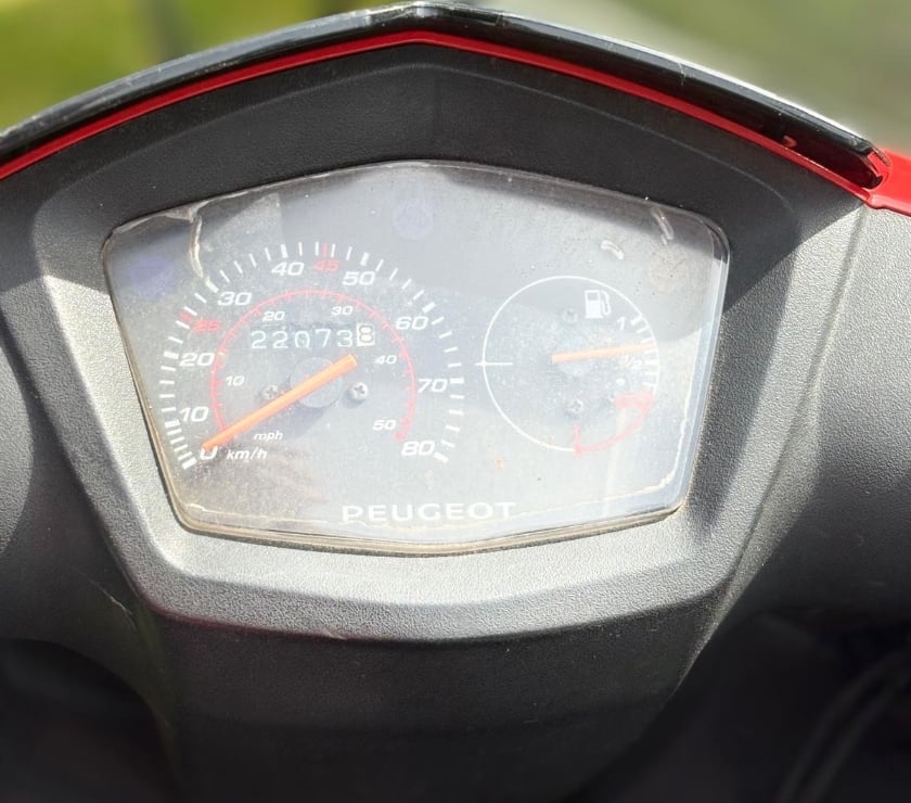 Scooter occasion Seine-et-Marne Ozoir la Ferriere - 77330 - Photos Vivastreet Peugeot Kisbee 50cc 2018 - 22 073 km - Très bon état