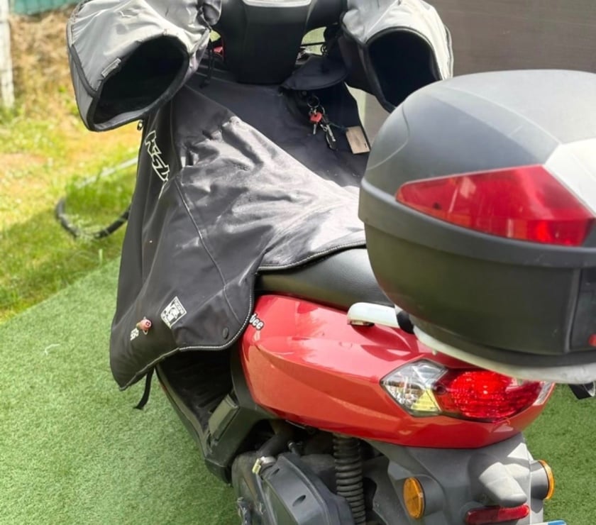 Scooter occasion Seine-et-Marne Ozoir la Ferriere - 77330 - Photos Vivastreet Peugeot Kisbee 50cc 2018 - 22 073 km - Très bon état