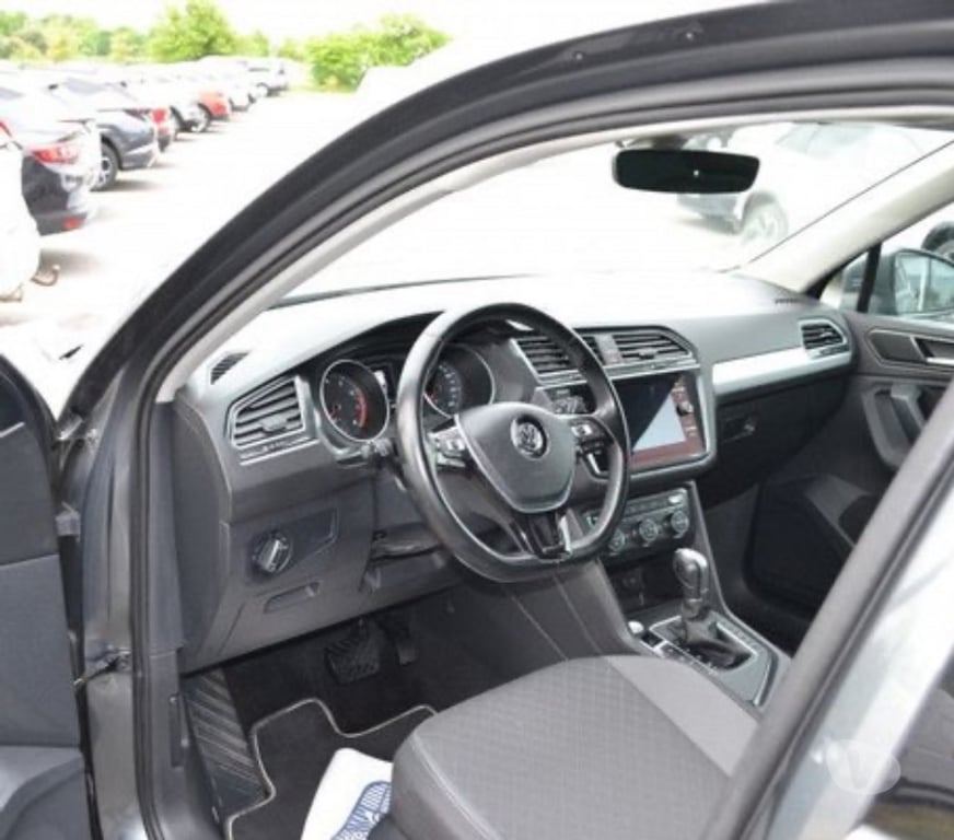 Voiture d'occasion Mayenne Laval - 53000 - Photos Vivastreet VOLKSWAGEN TIGUAN