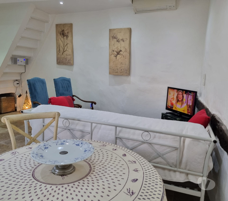 location saisonniere Var Lorgues - 83510 - Photos Vivastreet Provence : maison en hameau chaloureux avec clim