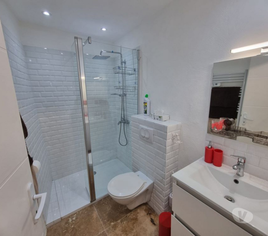 location saisonniere Var Lorgues - 83510 - Photos Vivastreet Provence : maison en hameau chaloureux avec clim