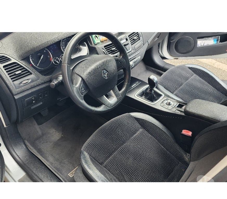 Voiture d'occasion Nord Hautmont - 59330 - Photos Vivastreet A vendre Renault Laguna 3 2,0 dci 16 v 150 cv