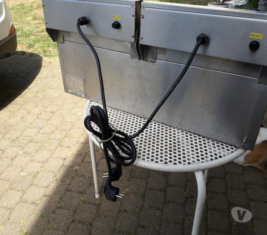 Electroménager occasion Meurthe-et-Moselle Villers les Nancy - 54600 - Photos Vivastreet A LOUER : GRANDE FRITEUSE DE PROFESSIONNEL