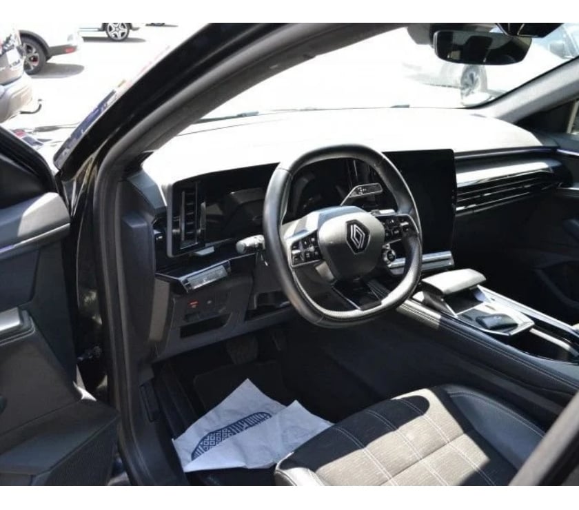 Voiture d'occasion Ille-et-Vilaine Domalain - 35680 - Photos Vivastreet Renault Austral 1.2 E-TECH FULL HYBRID 200CH TECHNO