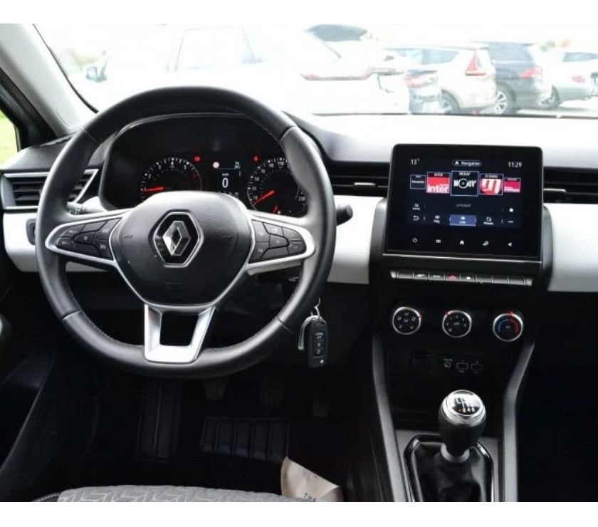 Voiture d'occasion Ille-et-Vilaine Domalain - 35680 - Photos Vivastreet Renault Clio V 1.0 TCE 90CH EVOLUTION