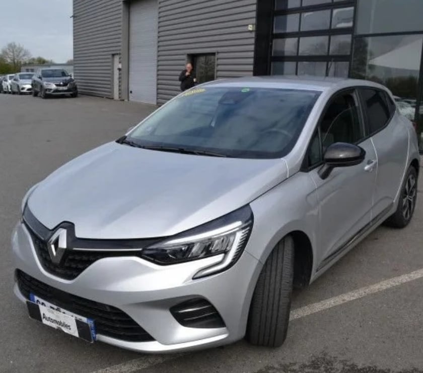 Voiture d'occasion Ille-et-Vilaine Domalain - 35680 - Photos Vivastreet Renault Clio V 1.0 TCE 90CH EVOLUTION
