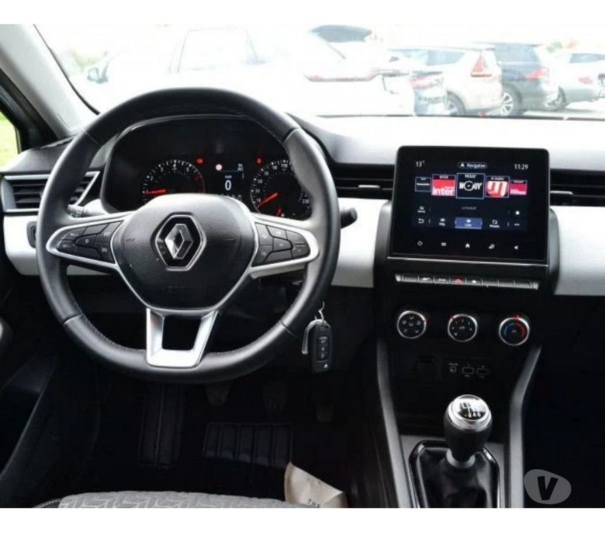Voiture d'occasion Ille-et-Vilaine Domalain - 35680 - Photos Vivastreet Renault Clio V 1.0 TCE 90CH EVOLUTION