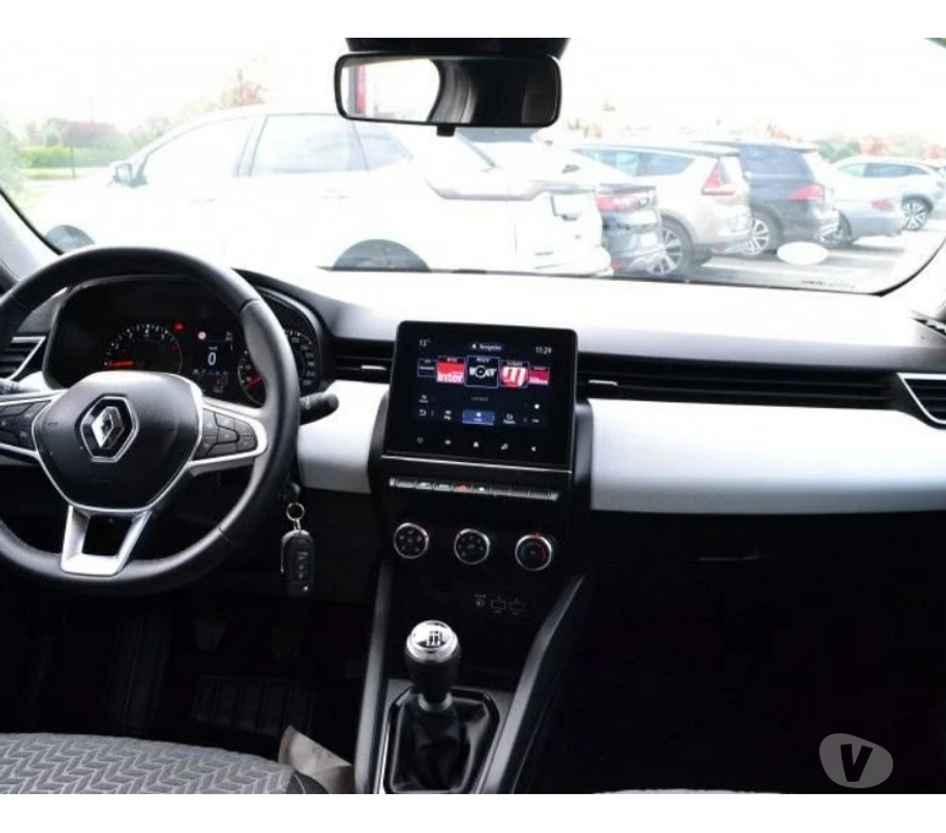 Voiture d'occasion Ille-et-Vilaine Domalain - 35680 - Photos Vivastreet Renault Clio V 1.0 TCE 90CH EVOLUTION