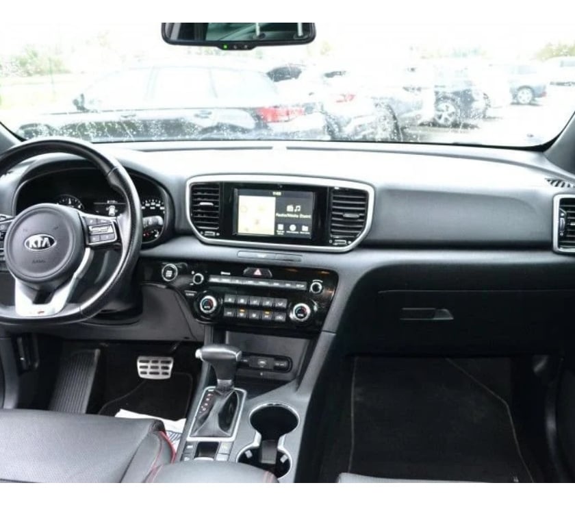 Voiture d'occasion Ille-et-Vilaine Domalain - 35680 - Photos Vivastreet KIA Sportage 1.6 CRDI 136CH ISG GT LINE 4X2 DCT7