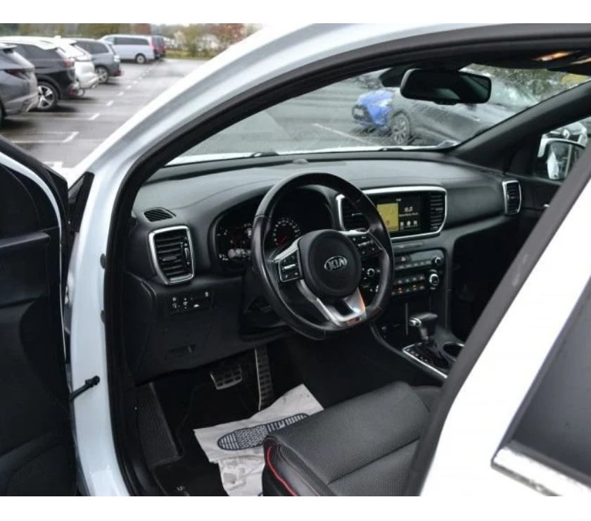 Voiture d'occasion Ille-et-Vilaine Domalain - 35680 - Photos Vivastreet KIA Sportage 1.6 CRDI 136CH ISG GT LINE 4X2 DCT7