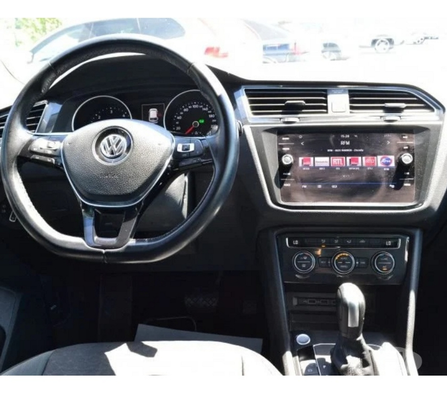 Voiture d'occasion Ille-et-Vilaine Domalain - 35680 - Photos Vivastreet Volkswagen Tiguan 2.0 TDI 150CH CONFORTLINE DSG7 EURO6D-T