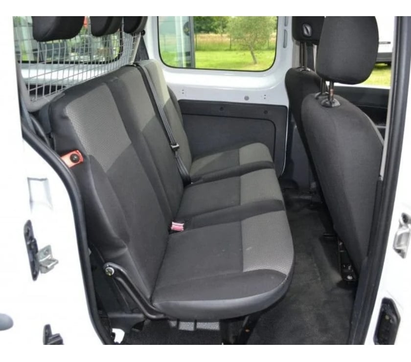 Voiture d'occasion Ille-et-Vilaine Domalain - 35680 - Photos Vivastreet Renault Kangoo II EXPRESS MAXI 1.5 DCI 90CH CABINE