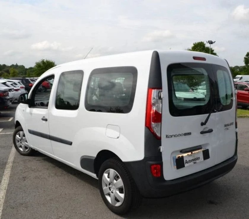 Voiture d'occasion Ille-et-Vilaine Domalain - 35680 - Photos Vivastreet Renault Kangoo II EXPRESS MAXI 1.5 DCI 90CH CABINE